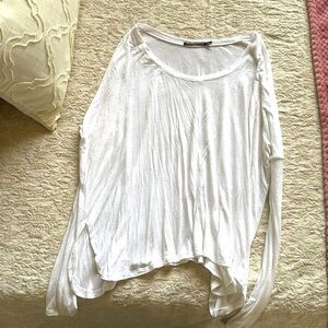 ￼ Brandy Melville white loose long sleeve top ￼